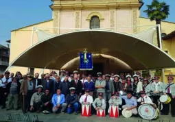 Foto di gruppo della Banda musicale di Castelletto con Chiaffredo Lovera